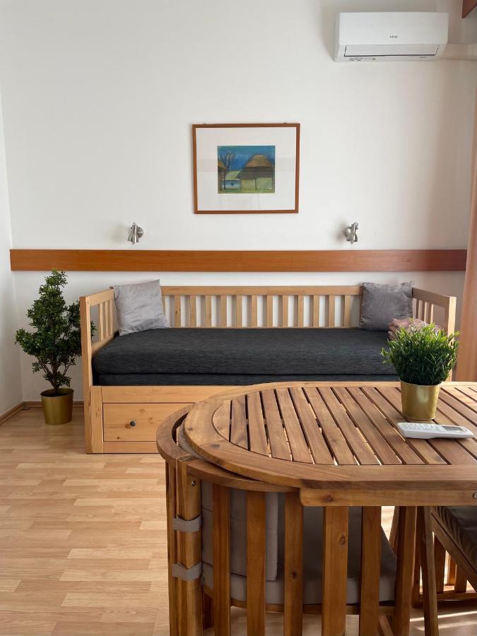Hello Balcsi Apartmanhaz ティハニ エクステリア 写真